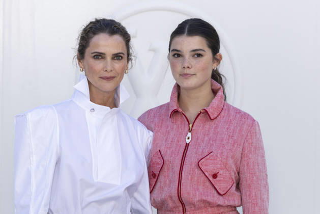 Keri Russell and Willa Lou Deary at the photocall for the Louis Vuitton Women’s Ready-to-Wear Spring Summer 2027 show during Paris Fashion Week (PFW) at the Cité internationale universitaire de Paris, France, on October 6, 2026. Olivier Borde, Bestimage. Photocall at the Louis Vuitton Women’s Ready-to-Wear Spring Summer 2027 show as part of Paris Fashion Week on October 6, 2026, in Paris, France.  Copyright: xOLIVIERxBORDEx xBESTIMAGExOLIVIERxBORDEx xBESTIMAGEx