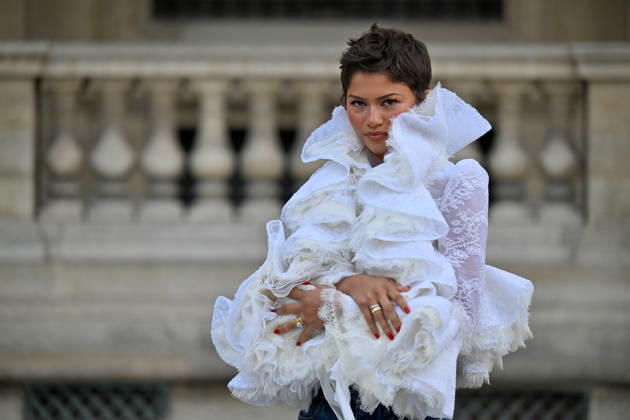 PFW Louis Vuitton Outside Arrivals Zendaya arriving at Louis Vuitton show during Paris Fashion Week, in Paris, France on 6 October 2026. Photo by Julien Reynaud APS-Medias ABACAPRESS.COM Paris France  Copyright: xReynaudxJulien APS-Medias ABACAx