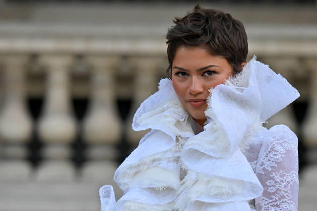 PFW Louis Vuitton Outside Arrivals Zendaya arriving at Louis Vuitton show during Paris Fashion Week, in Paris, France on 6 October 2026. Photo by Julien Reynaud APS-Medias ABACAPRESS.COM Paris France  Copyright: xReynaudxJulien APS-Medias ABACAx