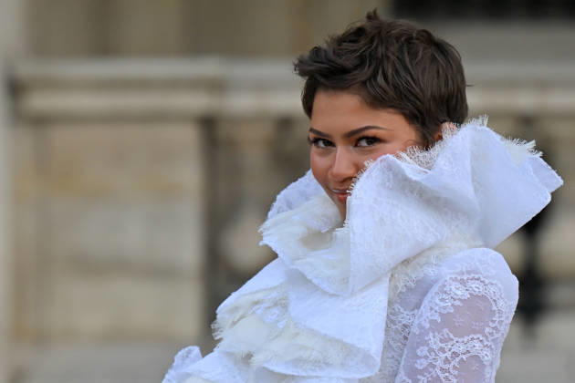 PFW Louis Vuitton Outside Arrivals Zendaya arriving at Louis Vuitton show during Paris Fashion Week, in Paris, France on 6 October 2026. Photo by Julien Reynaud APS-Medias ABACAPRESS.COM Paris France  Copyright: xReynaudxJulien APS-Medias ABACAx