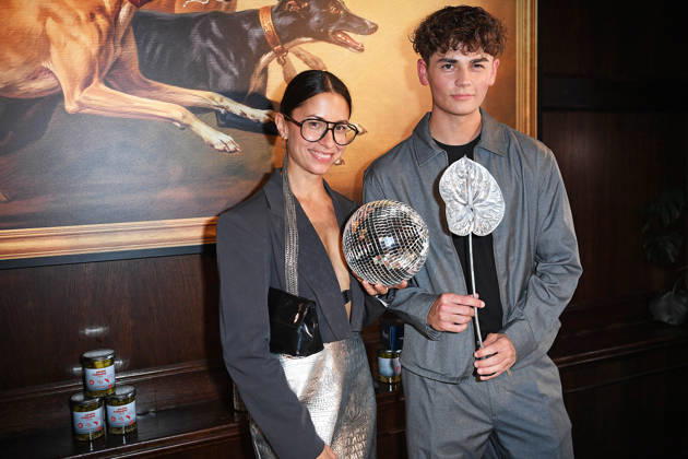 Zora Alber, Benni Kalcher (Benni BK) bei der COKE LIGHT EXPERIENCE X BRUCE DARNELL im Borchardt in Berlin am 06.10.2026