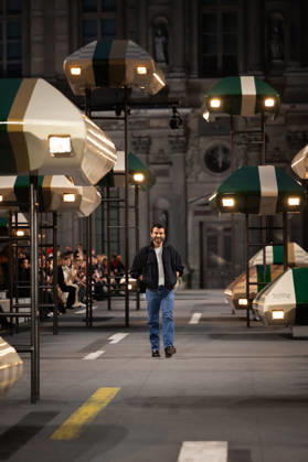 PFW - Louis Vuitton Runway - Paris French-Belgian fashion designer Nicolas Ghesquiere aknowledges the audience at the end of the Louis Vuitton Women s Spring Summer 2027 collection fashion show as part of the Paris Fashion Week, in Paris, France on October 6, 2026. Photo by Alexis Jumeau ABACAPRESS.COM Paris France  Copyright: xJumeauxAlexis ABACAx