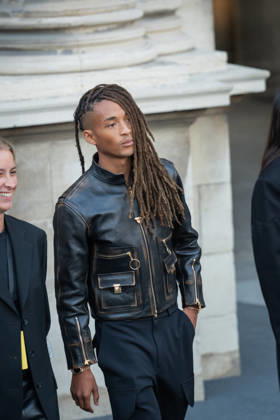 PFW - Louis Vuitton Front Row - Paris US actor and singer Jaden Smith poses as she arrives ahead of the Louis Vuitton Women s Spring Summer 2027 collection fashion show as part of the Paris Fashion Week, in Paris, France on October 6, 2026. Photo by Alexis Jumeau ABACAPRESS.COM Paris France  Copyright: xJumeauxAlexis ABACAx