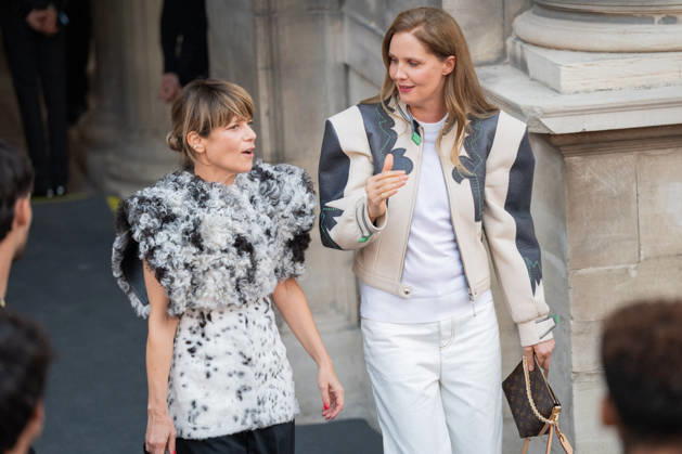 PFW - Louis Vuitton Front Row - Paris Marina Fois and Justine Triet poses as she arrives ahead of the Louis Vuitton Women s Spring Summer 2027 collection fashion show as part of the Paris Fashion Week, in Paris, France on October 6, 2026. Photo by Alexis Jumeau ABACAPRESS.COM Paris France  Copyright: xJumeauxAlexis ABACAx