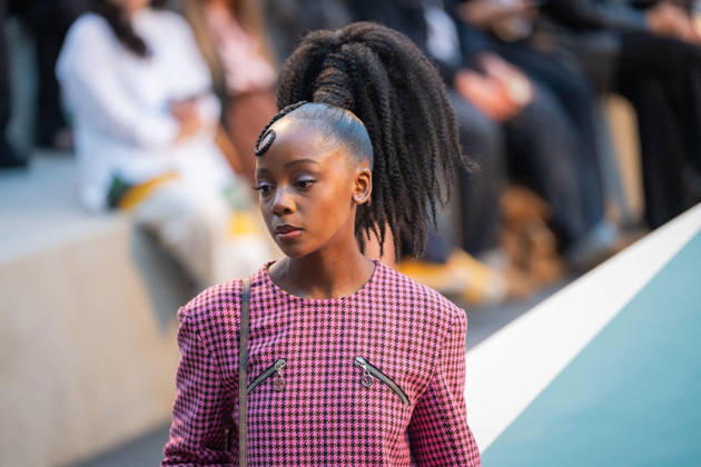 PFW - Louis Vuitton Front Row - Paris Thuso Mbedu poses as she arrives ahead of the Louis Vuitton Women s Spring Summer 2027 collection fashion show as part of the Paris Fashion Week, in Paris, France on October 6, 2026. Photo by Alexis Jumeau ABACAPRESS.COM Paris France  Copyright: xJumeauxAlexis ABACAx
