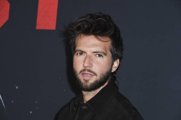Guy Burnet at arrivals for THE BEAST Premiere, Academy Museum of Motion Pictures, Los Angeles, CA, October 06, 2026. Photo By: Elizabeth Goodenough Everett Collection THE BEAST Premiere PUBLICATIONXNOTxINxCANxCHNxFRAxITAxJPNxNORxPOLxRUSxESPxUKxUSA