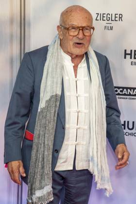 ABB HEIMSUCHUNG- Volker Schloendorff zu Gast auf dem roten Teppich bei der Deutschland Premiere von Volker Schloendorff Kinofilm Heimsuchung im Kino International am 06.10.2026 in Berlin Berlin Deutschland