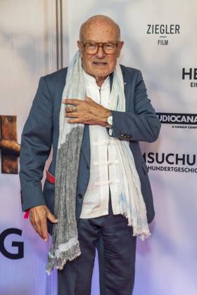 ABB HEIMSUCHUNG- Volker Schloendorff zu Gast auf dem roten Teppich bei der Deutschland Premiere von Volker Schloendorff Kinofilm Heimsuchung im Kino International am 06.10.2026 in Berlin Berlin Deutschland