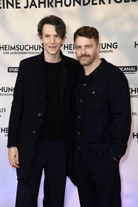 Sabin Tambrea und Friedrich Mücke bei der Premiere des Kinofilms Heimsuchung im Kino International. Berlin, 06.10.2026