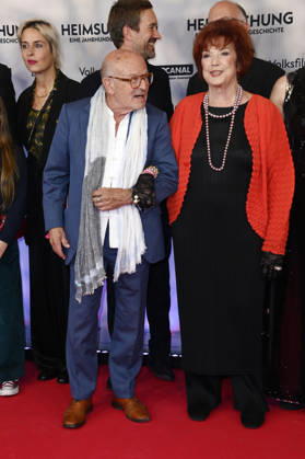 Volker Schlöndorff und Regina Ziegler bei der Premiere des Kinofilms Heimsuchung im Kino International. Berlin, 06.10.2026