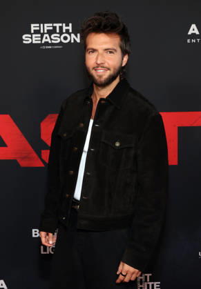 Inside arrivals for the Los Angeles premiere of The Beast at the Academy Museum of Motion Pictures Featuring: Guy Burnet Where: Los Angeles, California, United States When: 07 Oct 2026 Credit: Faye s Vision Cover Images EDITORIAL USE ONLY. NOT FOR USE BY NEWSPAPERS BASED IN THE UK. Copyright: xx coverimg56077487