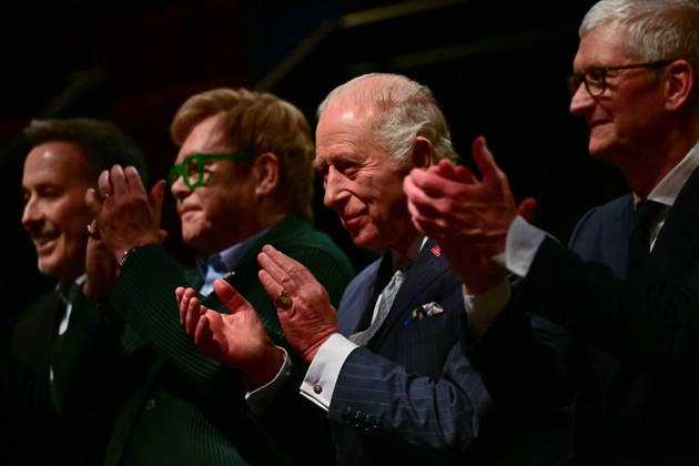 Britain s King Charles III applauds along side British singer-songwriter Elton John (2L), his husband David Furnish (L) and Apple Ceo Tim cook (R) during a soundcheck during a music workshop for young people, the first as part of the Apple x King™s Trust Creative Labs, at Battersea Power Station in south west London on October 7, 2026., Credit:BEN STANSALL PA ROTA - B68 Avalon United Kingdom, London Copyright: xBENxSTANSALLx xPAxROTAx-xB68x xAvalonx 1141207868