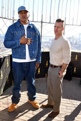 NEW YORK, NY- OCTOBER 6: LL Cool J and Scott Caan at the Empire State Building to Celebrate the Premiere of CBSÃ¢â‚¬â ¢ New Drama, NCIS: NEW YORK on October 6, 2026 in New York City. Credit: AdMedia New York City USA  - ZUMAa123 20261006_zaa_a123_224 Copyright: xJohnxFyckex