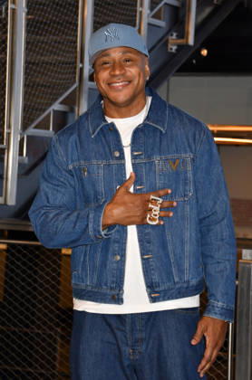 NEW YORK, NY- OCTOBER 6: LL Cool J at the Empire State Building to Celebrate the Premiere of CBSâ€⠢ New Drama, NCIS: NEW YORK on October 6, 2026 in New York City. Credit: AdMedia New York City USA - ZUMAa123 20261006_zaa_a123_227 Copyright: xJohnxFyckex