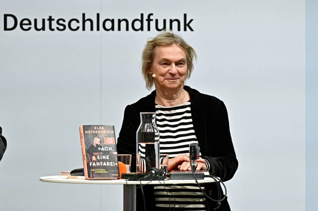 Frankfurter Buchmesse 2026. Schriftstellerin Elke Heidenreich am 07.10.2026 auf der Frankfurter Buchmesse. 20261007MWI151312