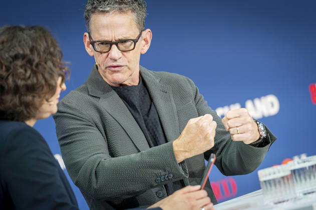 Bill Anderson , CEO Bayer AG EUR, Deutschland, Berlin, 07.10.2026: Bill Anderson CEO Bayer AG, besucht die in Berlin stattfindene Jubiläumsveranstaltung von 80 Jahre Handelsblatt und 100 Jahre WirtschaftsWoche.