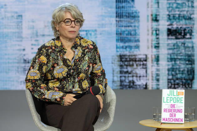 Buchmesse Frankfurt 2026 Jill Lepore, US-amerikanische Historikerin, Essayistin und Hochschullehrerin an der Harvard University und Pulitzer-Preisträgerin, stellt auf der Literaturbühne von ARD, ZDF und 3sat ihr Buch Die Regierung der Maschinen vor., Frankfurt am Main Hessen Deutschland Messegelände