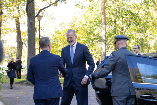 October 6, 2026, Helsinki, Uusimaa, Finland: King FELIPE VI of Spain is welcomed by Finnish Prime Minister PETTERI ORPO at the Prime Minister s official residence during the King s state visit to Finland. Helsinki Finland - ZUMAt172 20261006_zip_t172_097 Copyright: xJosexTabaresx