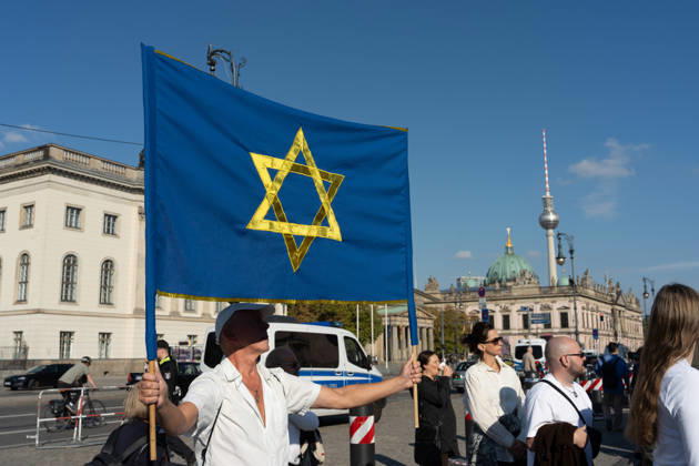 Berlin, Bebelplatz, Gedenken Berlin, Bebelplatz, Gedenken an die 1.200 Opfer des islamischen Terrorangriffs auf Israel am 7. Oktober 2023 Berlin Berlin GER