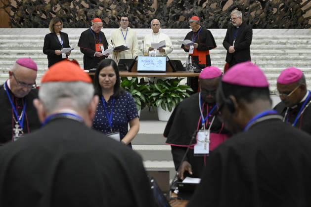 ITALY - POPE - VATICAN-2026 10 7 Italy, Rome, Vatican, 2026 10 7 Pope Leo XIV during the meeting with the presidents of the episcopal conferences from all over the world in Vatican . EDITORIAL USE ONLY - NO BOOKS Copyright: xVATICANxMEDIA xCatholicxPressxPhotox