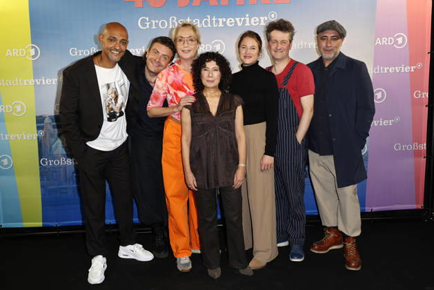 Patrick Abozen, Enrique Fiss, Saskia Fischer, Maria Ketikidou, Sinha Melina Gierke, Sven Fricke and Oezguer Karadeniz attend the photo call for the 40th anniversary of the series *Großstadtrevier* on October 7, 2026 at the Astor Film Lounge in Hamburg, Germany 40th anniversary *Großstadtrevier* photo call in Hamburg, Germany