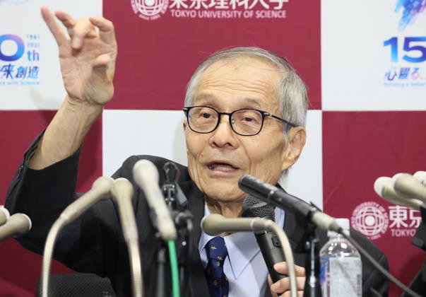October 7, 2026, Tokyo, Japan - Japanese chemist Kenso Soai of professor emeritus at the Tokyo University of Science (TUS) speaks at a press conference as he won the Nobel Prize in Chemistry at the TUS campus Tokyo on Wednesday, October 7, 2026. Soai and French chemist Henri Kagan won the prize to discover non-linear effects and autocatalysis in asymmetric organic synthesis (photo by Yoshio Tsunoda AFLO) aflo_354085490