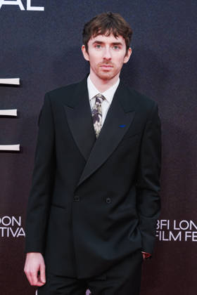 Opening Night Gala Elsinore on Wednesday 7 October 2026 Matthew Beard attends the red carpet for the Opening Night Gala Elsinore during the London Film Festival 2026 on Wednesday 7 October 2026 at Royal Festival Hall, London. ., Credit:Julie Edwards Avalon Copyright: xJuliexEdwardsx xAvalonx 1141278459