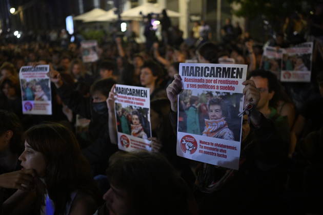 Deceased 87-year-old Mari Carmen Abascal remembered at Madrid housing protest MADRID, SPAIN - OCTOBER 7: Dozens of people gather in support of Mari Carmen Abascal during a protest outside the Congress of Deputies in Madrid, Spain, on October 7, 2026. The 87-year-old Abascal, who became a symbol of Spain s housing crisis in recent weeks, died in hospital after spending 15 days there following her eviction from her home by police in Madrid on September 23, 2026. Burak Akbulut Anadolu Madrid Spain. Editorial use only. Please get in touch for any other usage. Copyright: x2026xAnadoluxBurakxAkbulutx