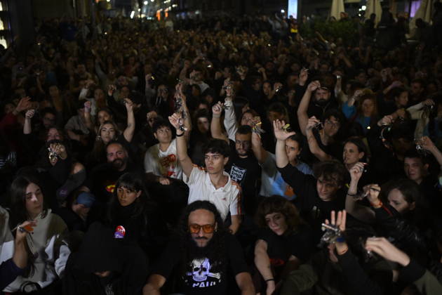 Deceased 87-year-old Mari Carmen Abascal remembered at Madrid housing protest MADRID, SPAIN - OCTOBER 7: Dozens of people gather in support of Mari Carmen Abascal during a protest outside the Congress of Deputies in Madrid, Spain, on October 7, 2026. The 87-year-old Abascal, who became a symbol of Spain s housing crisis in recent weeks, died in hospital after spending 15 days there following her eviction from her home by police in Madrid on September 23, 2026. Burak Akbulut Anadolu Madrid Spain. Editorial use only. Please get in touch for any other usage. Copyright: x2026xAnadoluxBurakxAkbulutx