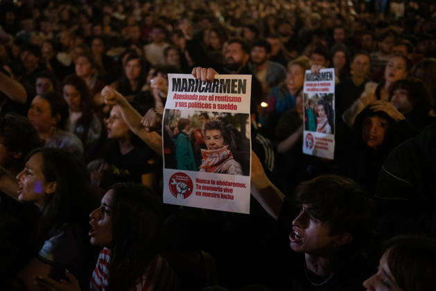 Maricarmen Abascal, who became a symbol of the fight for housing after her eviction, has died. Dozens of people protested in support of Maricarmen in front of the Congress of Deputies on October 7, 2026, in Madrid, Spain. Maricarmen Abascal, who became a symbol of the housing rights movement that led to the Puerta del Sol encampment after being evicted from the home in Retiro where she had lived for 70 years, died on Wednesday, as confirmed by the Tenants’ Union. The woman had been hospitalized at Gregorio Maranón Hospital since September 23. On that day, she was carried out on a stretcher from her home on Alcalde Sainz de Baranda Street after the eviction order was enforced, despite protests from dozens of activists, and transferred to th Copyright: xFernandoxSanchezx 7827427