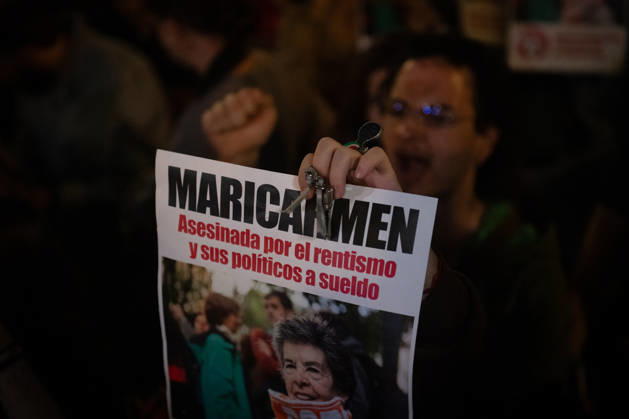 Maricarmen Abascal, who became a symbol of the fight for housing after her eviction, has died. Dozens of people protested in support of Maricarmen in front of the Congress of Deputies on October 7, 2026, in Madrid, Spain. Maricarmen Abascal, who became a symbol of the housing rights movement that led to the Puerta del Sol encampment after being evicted from the home in Retiro where she had lived for 70 years, died on Wednesday, as confirmed by the Tenants’ Union. The woman had been hospitalized at Gregorio Maranón Hospital since September 23. On that day, she was carried out on a stretcher from her home on Alcalde Sainz de Baranda Street after the eviction order was enforced, despite protests from dozens of activists, and transferred to th Copyright: xFernandoxSanchezx 7827428