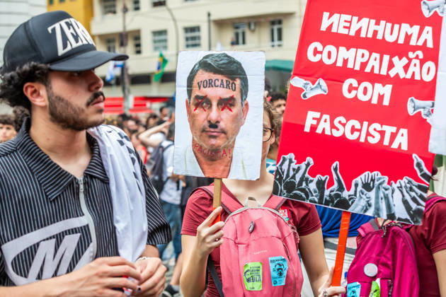 October 7, 2026: Rio de Janeiro, Brazil. October 7, 2026. March for Democracy: Students gather to protest the rise of the far right and march through the city center (Cinelo¢ndia) in support of President Lula s candidacy. Photo: . - ZUMAl255 20261007_zip_l255_003 Copyright: xEllanxLustosax