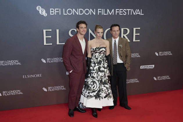 Luke Thompson, Billie Piper and Andrew Scott pictured attending the BFI London Film Festival Opening Gala - Elsinore at the BFI Southbank Royal Festival Hall Featuring: Luke Thompson, Billie Piper and Andrew Scott Where: London, United Kingdom When: 07 Oct 2026 Credit: Alan West Cover Images EDITORIAL USE ONLY. NOT FOR USE BY NEWSPAPERS BASED IN THE UK. Copyright: xx coverimg56078843
