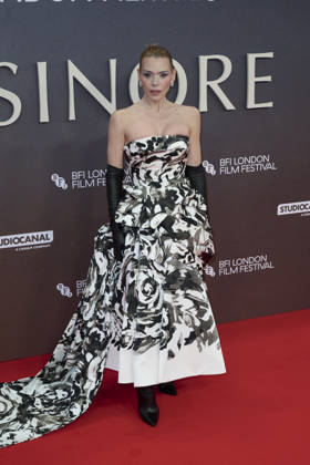 Billie Piper pictured attending the BFI London Film Festival Opening Gala - Elsinore at the BFI Southbank Royal Festival Hall Featuring: Billie Piper Where: London, United Kingdom When: 07 Oct 2026 Credit: Alan West Cover Images EDITORIAL USE ONLY. NOT FOR USE BY NEWSPAPERS BASED IN THE UK. Copyright: xx coverimg56078820