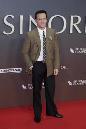Andrew Scott pictured attending the BFI London Film Festival Opening Gala - Elsinore at the BFI Southbank Royal Festival Hall Featuring: Andrew Scott Where: London, United Kingdom When: 07 Oct 2026 Credit: Alan West Cover Images EDITORIAL USE ONLY. NOT FOR USE BY NEWSPAPERS BASED IN THE UK. Copyright: xx coverimg56078828