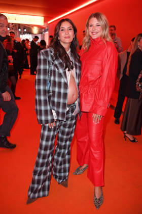 Chryssanthi Kavazi, Josefin Bressel bei der ABOUT YOU OPERA FASHION SHOW im Admiralspalast in Berlin am 07.10.2026