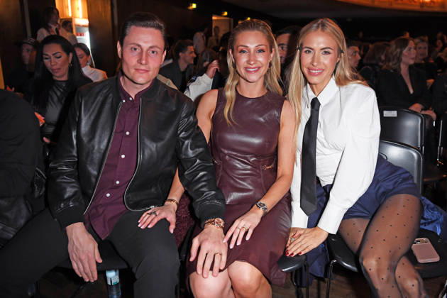 Henry Walser mit Ehefrau Lisa Walser aka Die Walsers, Alena Gerber bei der ABOUT YOU OPERA FASHION SHOW im Admiralspalast in Berlin am 07.10.2026