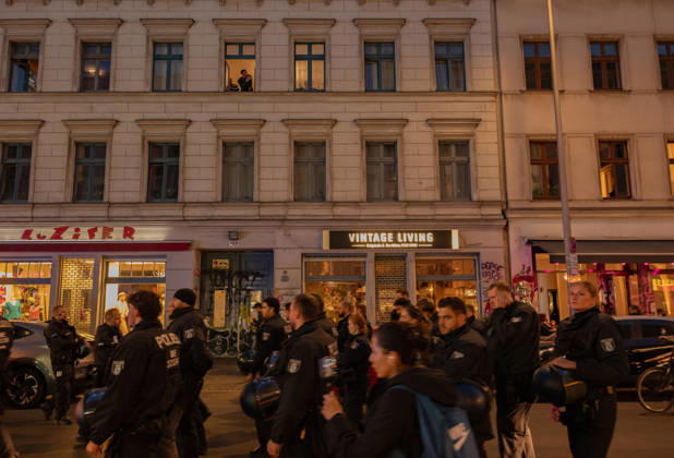 October 7, 2026, Berlin, Germany: Hundereds of pro-palestinian protesters gather in Berlin, Germany, on October 7, 2026. This marks the three-year anniversary of the Hamas led border attacks in Southern Israel. Germany - ZUMAj167 20261007_zip_j167_019 Copyright: xSvetxJacquelinex