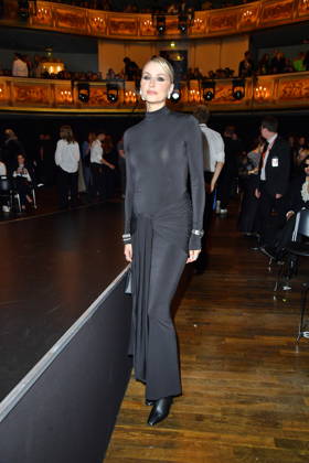 ABOUT YOU Opera Modenschau Lena Gercke bei der ABOUT YOU Opera Modenschau in Berlin am 07.10.2026 Copyright: xEventpressxBerndtx