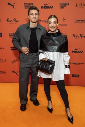 ABB ABOUTYOU- Frederic Bossier und Sabrina Nickel zu Gast auf dem Orangenen Teppich bei der ABOUT YOU Opera Fashion Show im Admiralspalast am 07.10.2026 in Berlin Berlin Deutschland