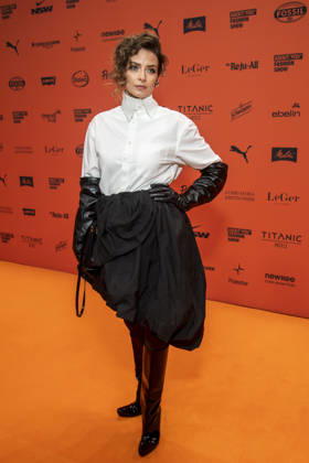 ABB ABOUTYOU- Eva Padberg zu Gast auf dem Orangenen Teppich bei der ABOUT YOU Opera Fashion Show im Admiralspalast am 07.10.2026 in Berlin Berlin Deutschland