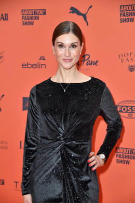 Janina Lin Otto bei der ABOUT YOU Opera Modenschau in Berlin am 07.10.2026