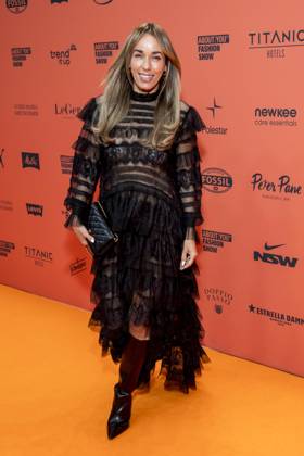 ABB ABOUTYOU- Annemarie Carpendale solo zu Gast auf dem Orangenen Teppich bei der ABOUT YOU Opera Fashion Show im Admiralspalast am 07.10.2026 in Berlin Berlin Deutschland