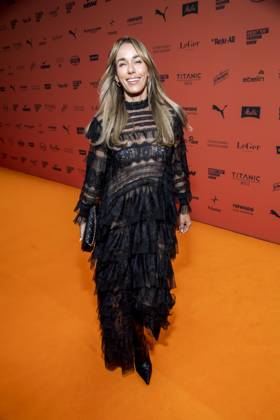 ABB ABOUTYOU- Annemarie Carpendale solo zu Gast auf dem Orangenen Teppich bei der ABOUT YOU Opera Fashion Show im Admiralspalast am 07.10.2026 in Berlin Berlin Deutschland
