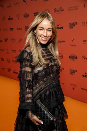 ABB ABOUTYOU- Annemarie Carpendale solo zu Gast auf dem Orangenen Teppich bei der ABOUT YOU Opera Fashion Show im Admiralspalast am 07.10.2026 in Berlin Berlin Deutschland
