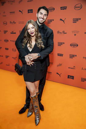 ABB ABOUTYOU- Katja Geretschuchin und Dennis Grie zu Gast auf dem Orangenen Teppich bei der ABOUT YOU Opera Fashion Show im Admiralspalast am 07.10.2026 in Berlin Berlin Deutschland
