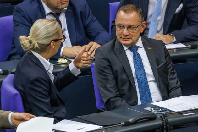 Bundestag Alice Weidel und Tino Chrupalla (AfD) im Deutschen Bundestag am 08.10.26 in Berlin. Berlin Berlin Deutschland Bundestag