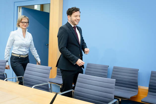 BPK, Bündnis90 Die Grünen, Franziska Brantner, Felix Banaszak Berlin, BPK, Vorstellung des Leitantrages Unser Plan für Deutschland , Franziska Brantner, Bundesvorsitzende, Felix Banaszak, Bundesvorsitzender, Bündnis90 Die Grünen Berlin Berlin GER