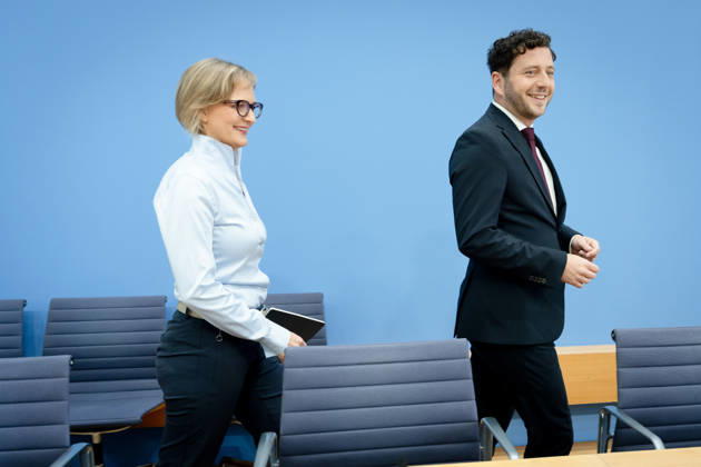 BPK, Bündnis90 Die Grünen, Franziska Brantner, Felix Banaszak Berlin, BPK, Vorstellung des Leitantrages Unser Plan für Deutschland , Franziska Brantner, Bundesvorsitzende, Felix Banaszak, Bundesvorsitzender, Bündnis90 Die Grünen Berlin Berlin GER