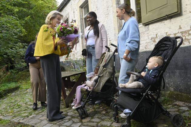 Queen Mathilde Visits Winners Of the 2026 Queen Mathilde Prize GREZ-DOICEAU, BELGIUM - OCTOBER 08: Queen Mathilde of Belgium pictured visiting two organizations that won the 2026 Queen Mathilde Prize : Vzw Alba, on October 08, 2026 in Grez-Doiceau, Belgium, 08 10 2026 Grez-Doiceau Belgium Copyright: xPhilipxReynaersx